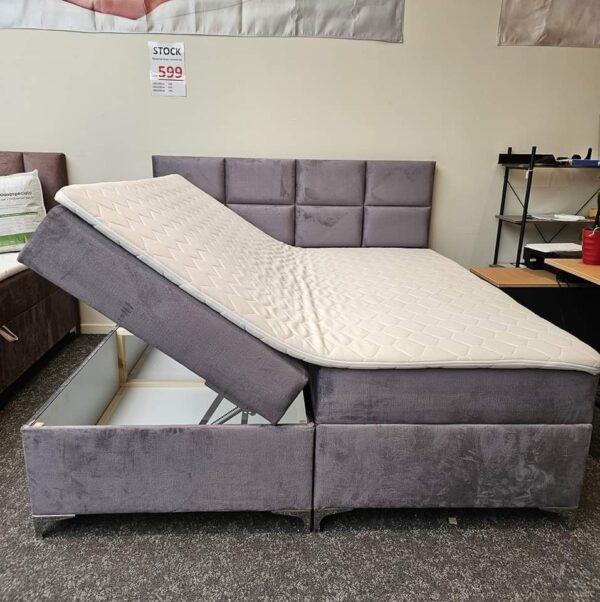 22 Boxspring Galaxy