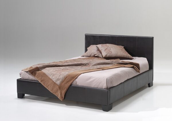 65 Bed Roma